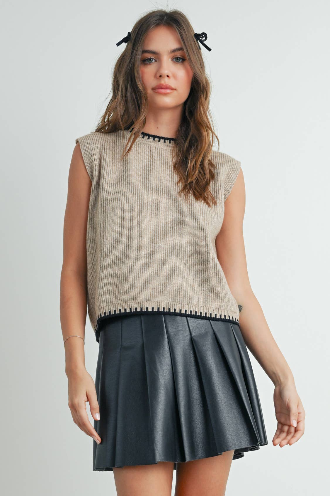 Ribbed Sweater Vest - Taupe