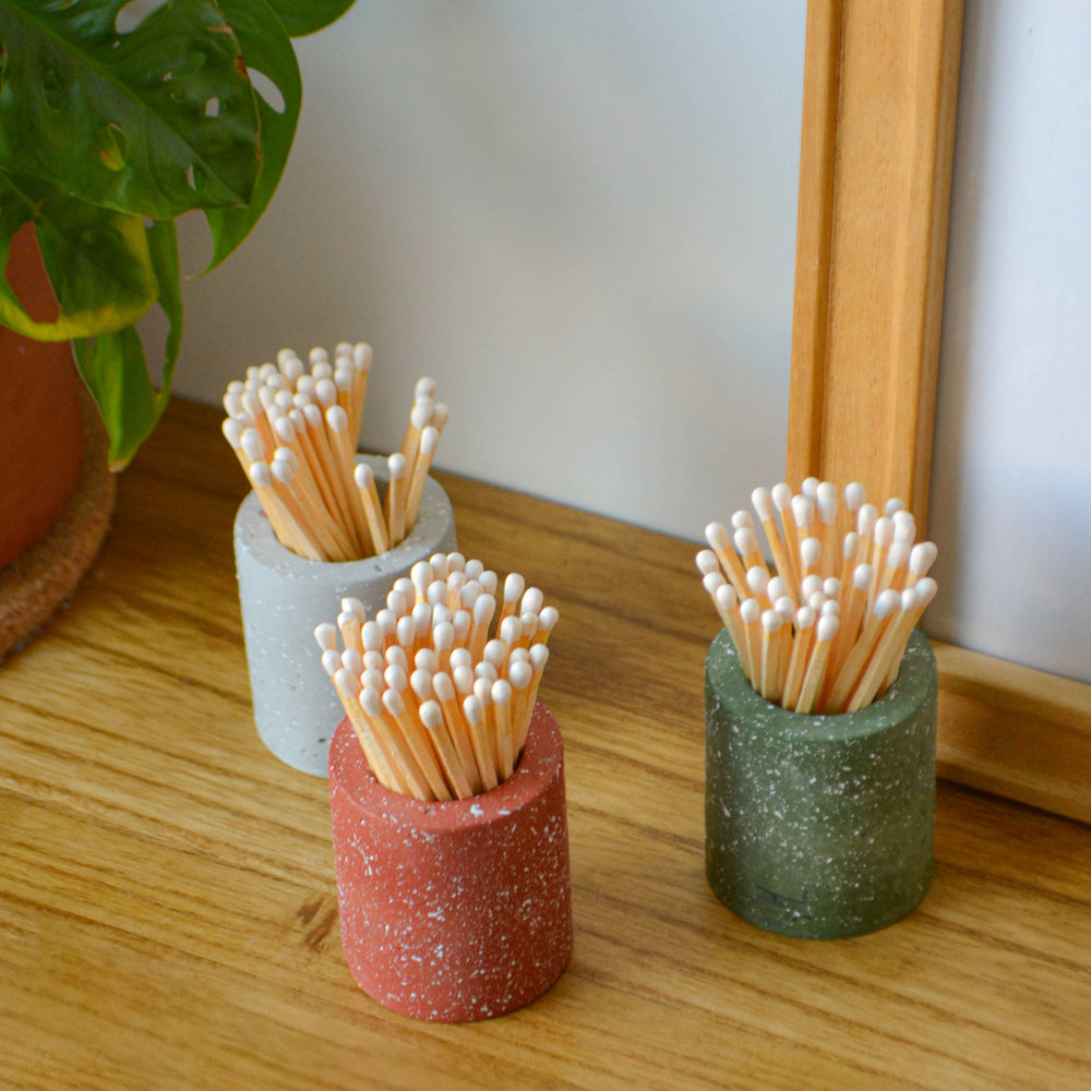 
                      
                        Speckled Round Match Pot
                      
                    