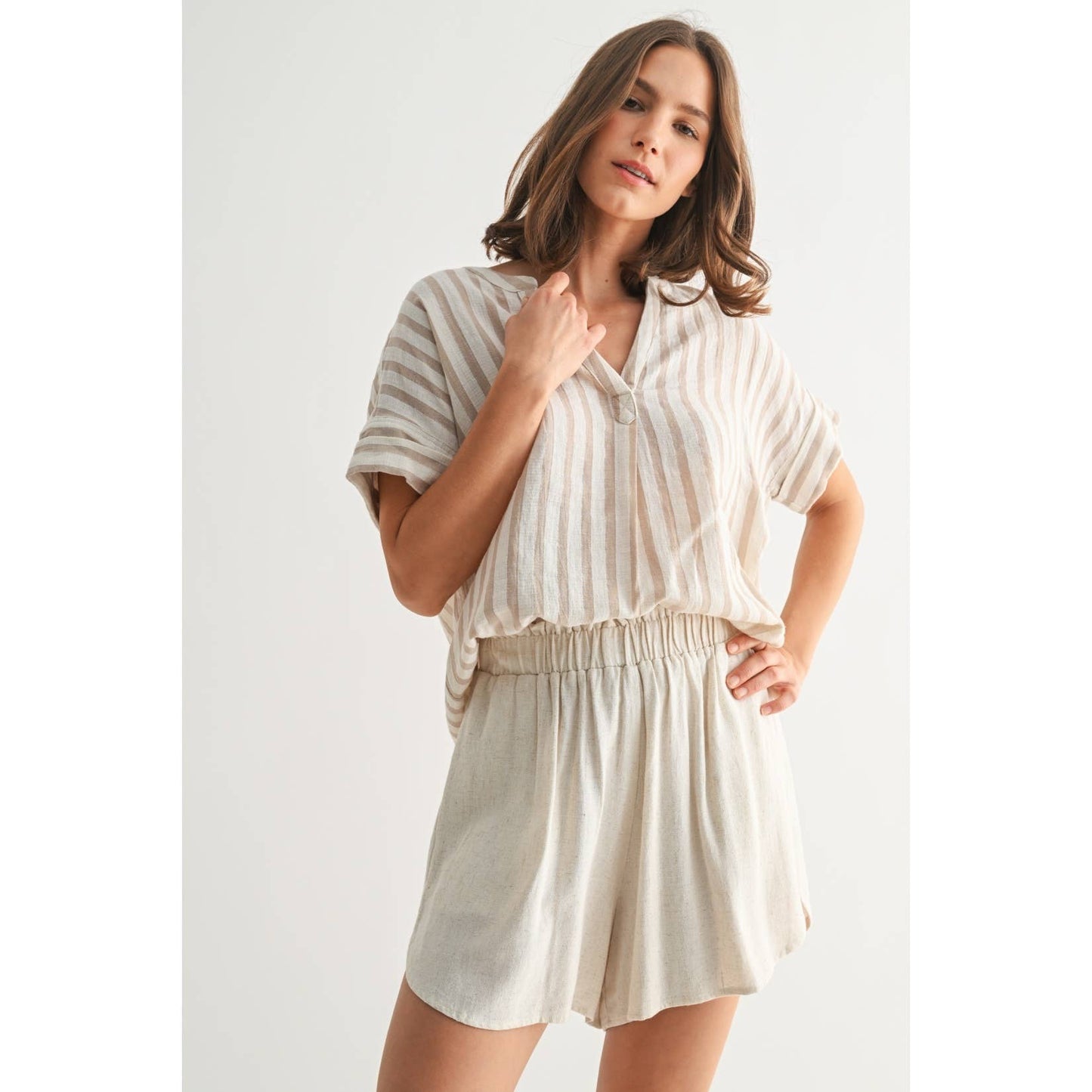 Flowy Linen Shorts - Natural