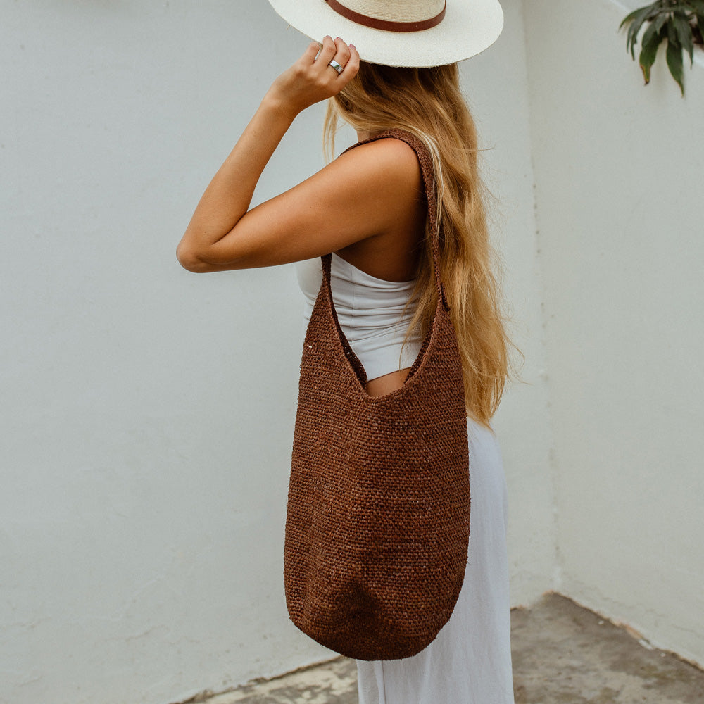Lula Woven Hobo in Brown