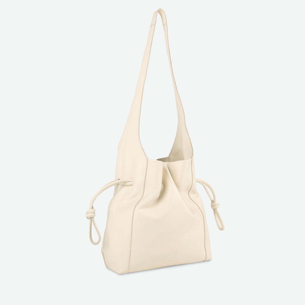 
                      
                        Seneca Cinch Shoulder - Crema
                      
                    