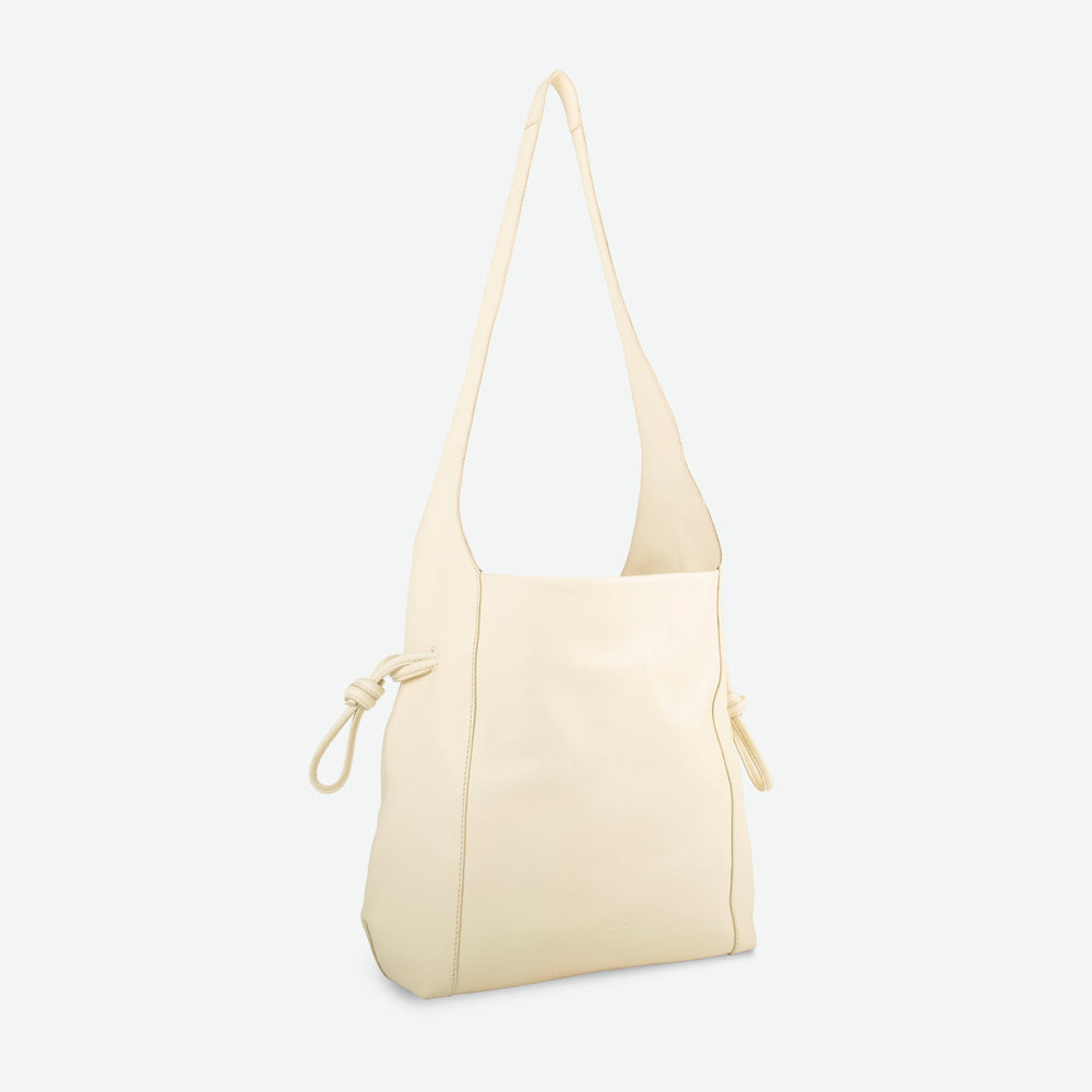 
                      
                        Seneca Cinch Shoulder - Crema
                      
                    